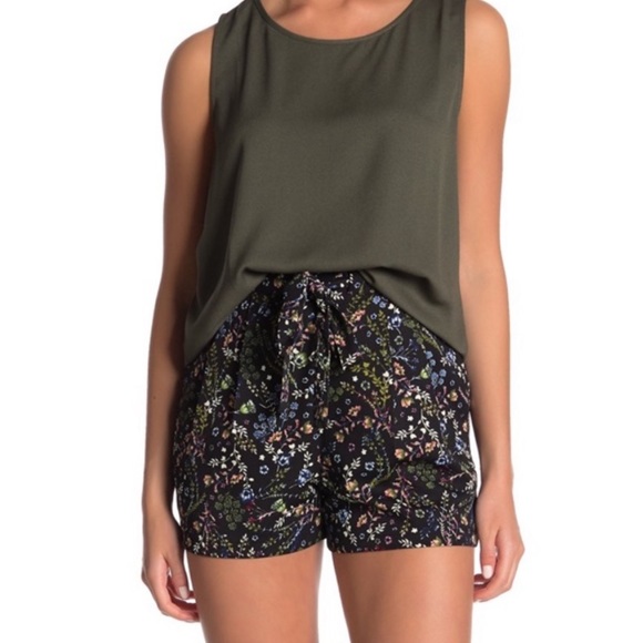 DR2 Floral Paperbag Shorts - Picture 1 of 9